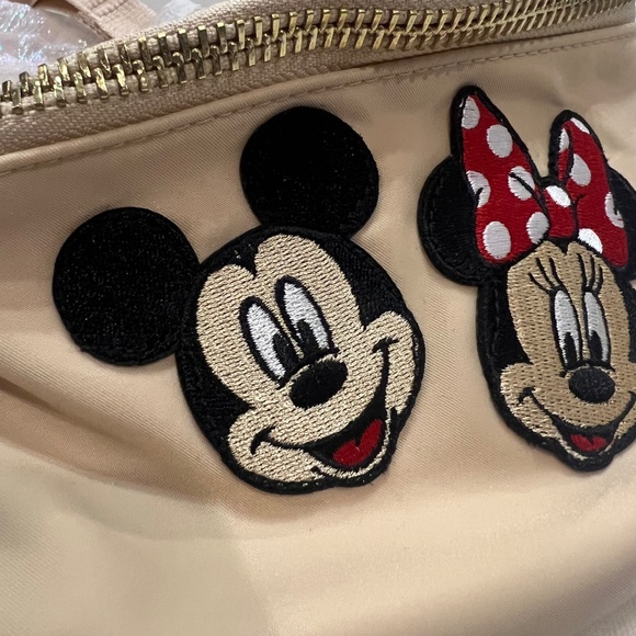 Stoney Clover Lane Fanny pack sand - Picture 4 of 5